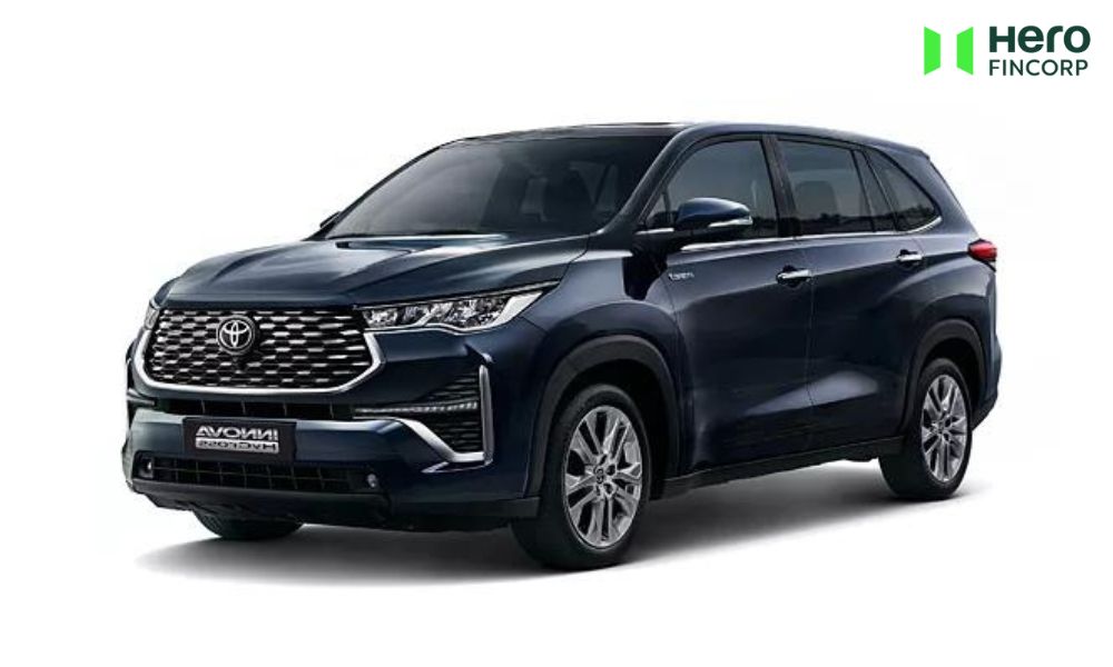 Toyota Innova Hycross